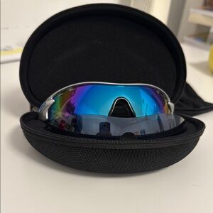Reflective Oakley Sports Sunglasses with Case and double lense